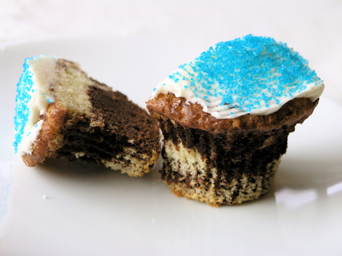 Chocolate Brownie + Vanilla Cupcake Swirl
